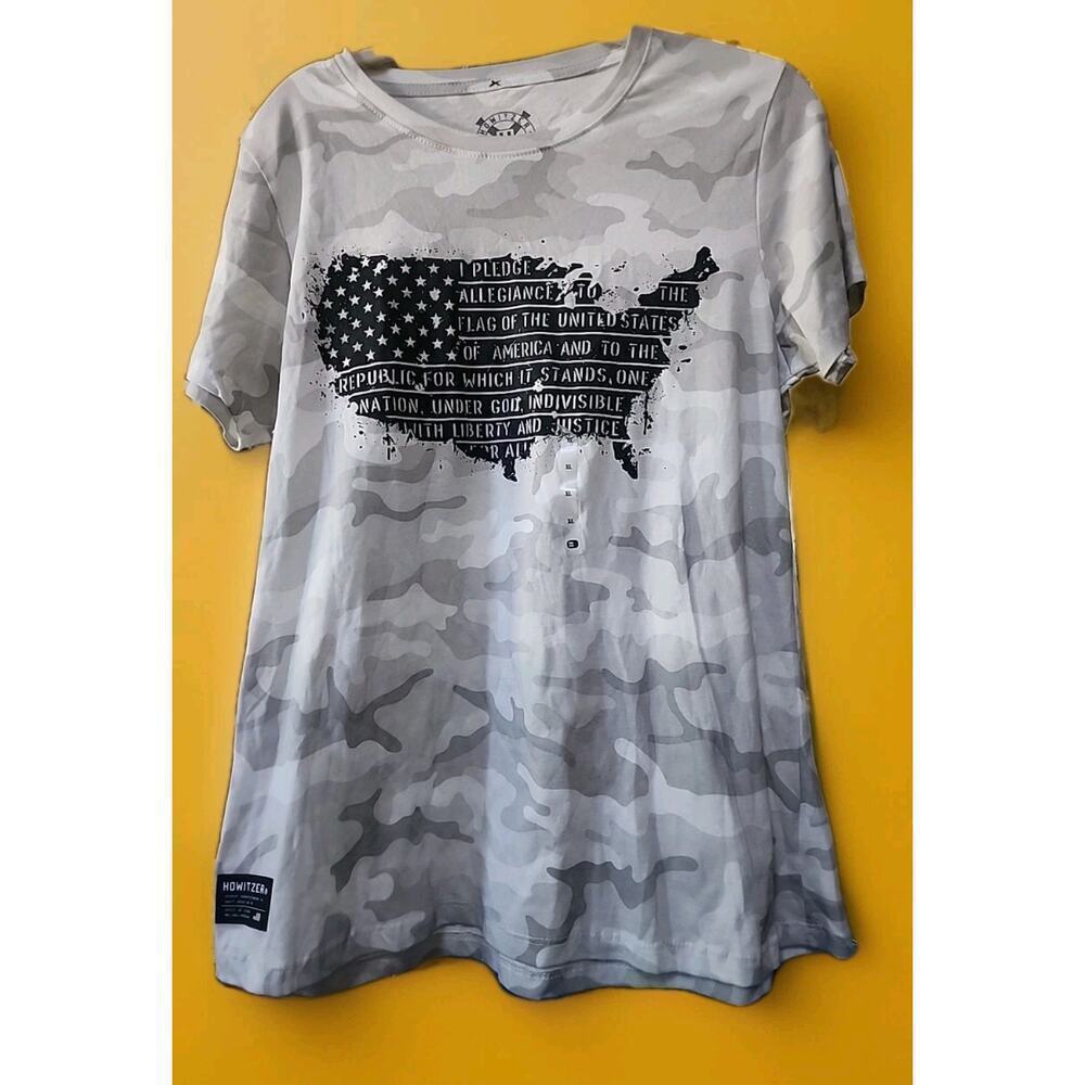Howitzer Pledge Of‎ Allegiance USA Flag Shirt Womens Camo XL New A129 Excellent